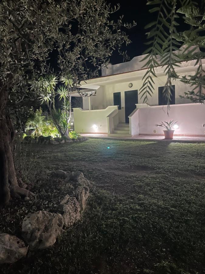 Villa Angela Case Vacanza Vieste Bagian luar foto