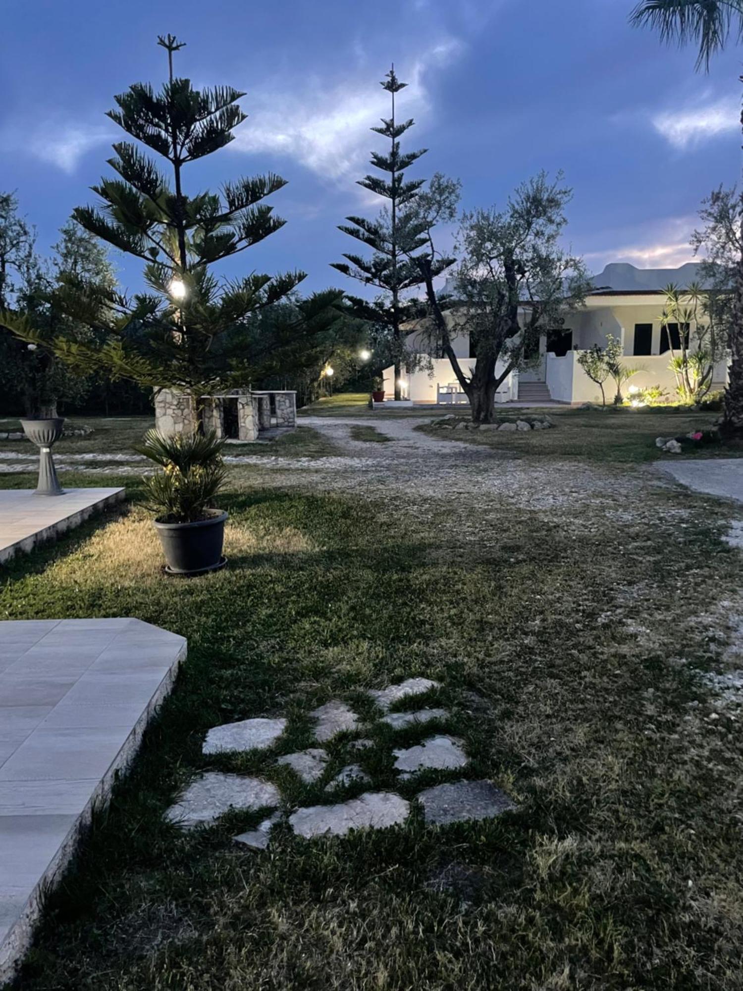 Villa Angela Case Vacanza Vieste Bagian luar foto